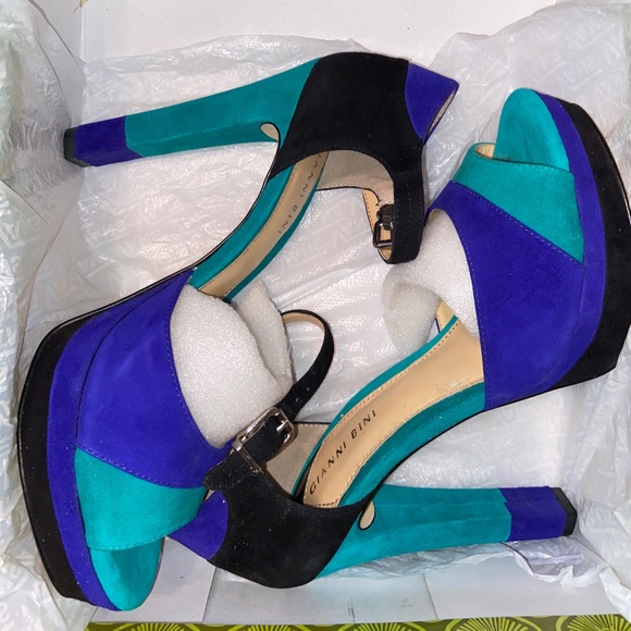 Gianni Bini heels - Picture 4 of 10